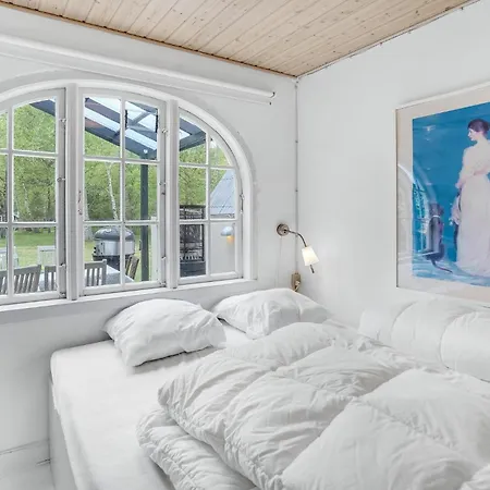 2 Bedroom Gorgeous In Nykobing Sj * Nykøbing Sjælland